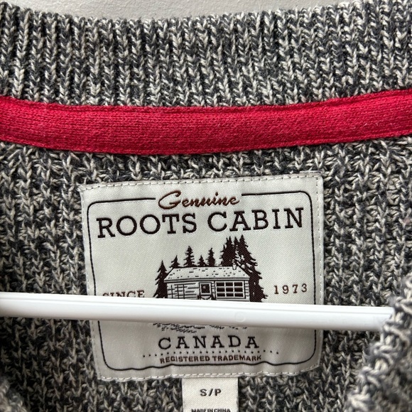 Roots Knit Grey Cabin Crew Neck Sweater - Picture 5 of 5